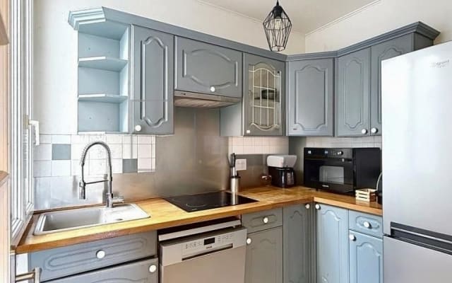 Quiet and bright 2/3-room apartment 43 m2.
