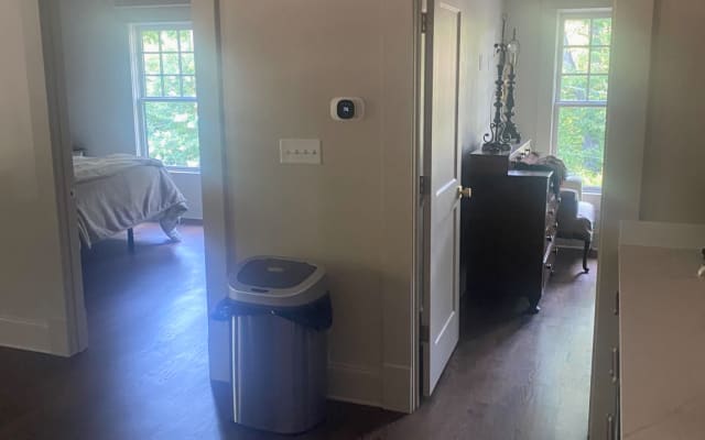 L'annuncio di Kevin su misterb&b - view from the game / media room to the upstairs bedrooms