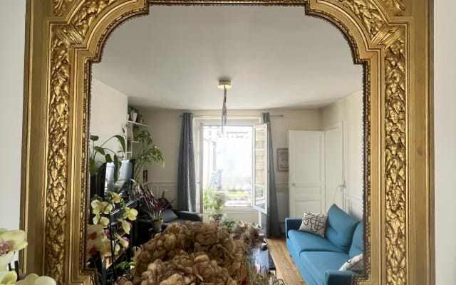 relaxing charming home In the charming 11 arrondissement :))