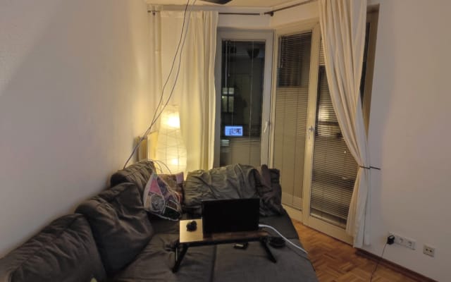 Appartement rénové et ensoleillé à Berlin Charlottenburg