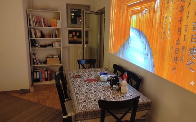 Appartement rénové et ensoleillé à Berlin Charlottenburg