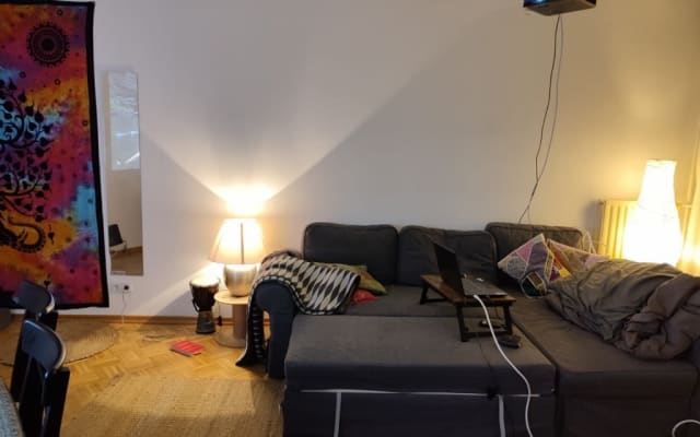 Appartement rénové et ensoleillé à Berlin Charlottenburg