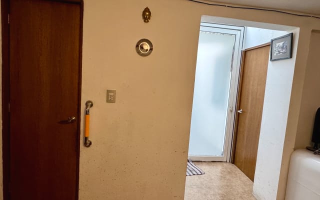 Relájate en esta prívate habitación cerca de Centro Banamex...