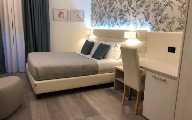 B&B 2 Schritte vom Meer...
Neue Zimmer mit Balkon und...