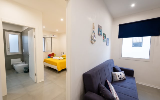 Basil Apartment Scoglitti, Swimming Pool, Sea and Relaxation.