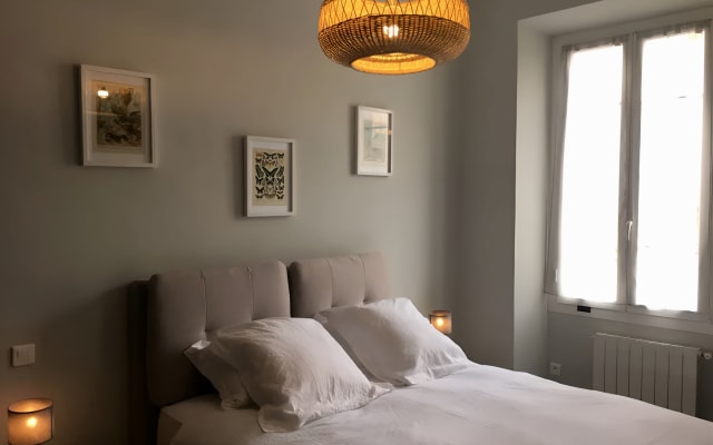 Atemberaubende Wohnung in der Gold Square von Nizza!