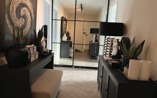 Zimmer in schöner Wohnung mit Aussicht - Foto 13