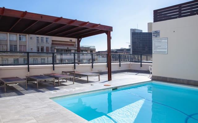 Central design studio for urban thrill-seekers - Picture 12
