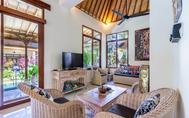 Villa Damai - Glorieuse villa privée de 3 chambres avec piscine de 10...