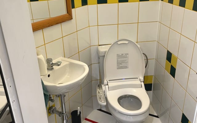 Großes gemütliches privates Zimmer in großer Wohnung - Foto 11
