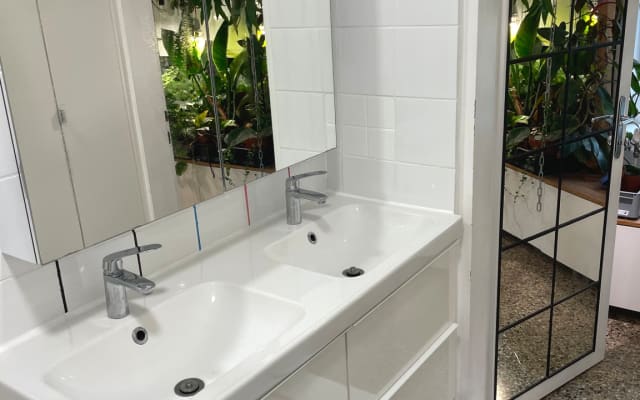 Großes gemütliches privates Zimmer in großer Wohnung - Foto 9