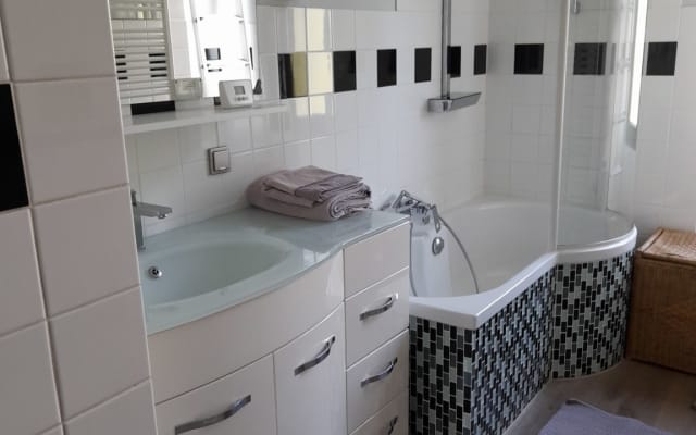 Stylish 34 sqm apartment in the middle of Bonn - Picture 6