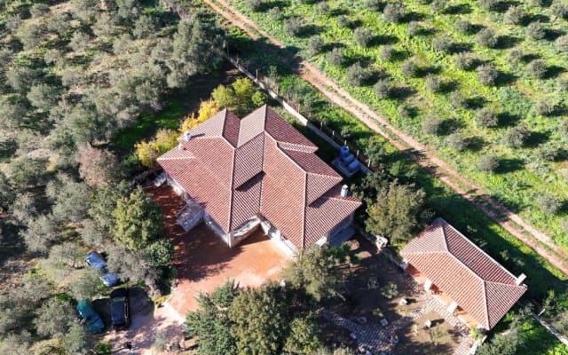Villa with stunning views to the mountains 5km from the beach