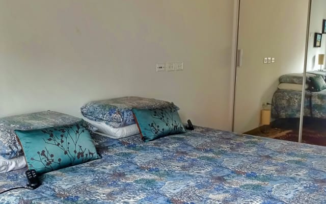 The nudist mansion – libertad, ubicación y estilo en Bogotá