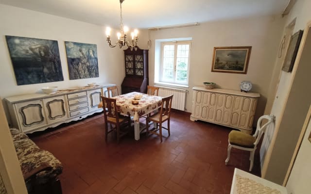 Ampio appartamento a 2 km dalle mura di Lucca