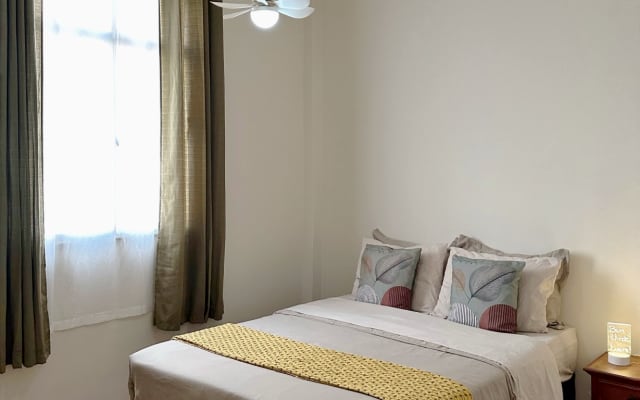 Private room with bathroom - Picture 16