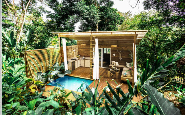 Monkey tiny house - Piscina privada y desayuno incluido-Toucan