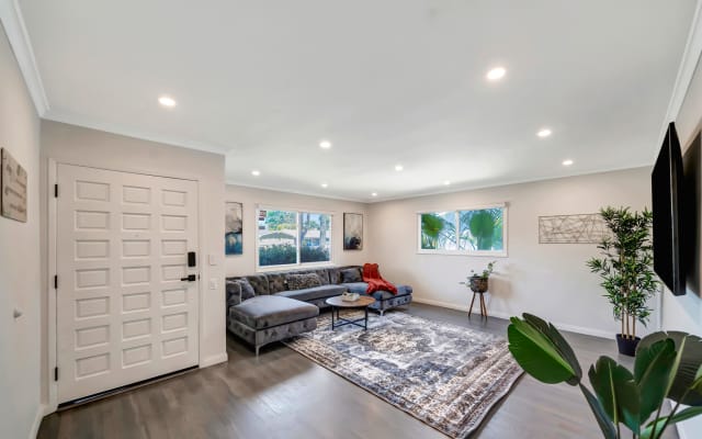 Belle maison avec jacuzzi et grande cour clôturée !