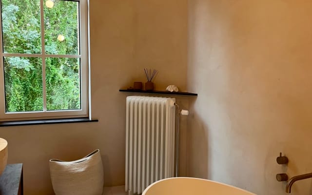 Charming renovated 1905 house with wooded garden - Picture 13