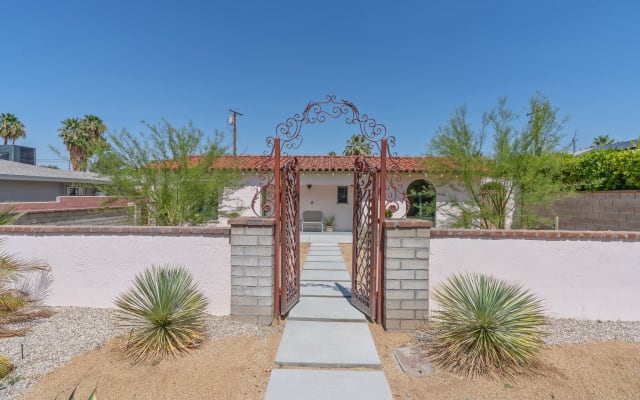 Casita Rosa - apartment near Downtown Palm Springs