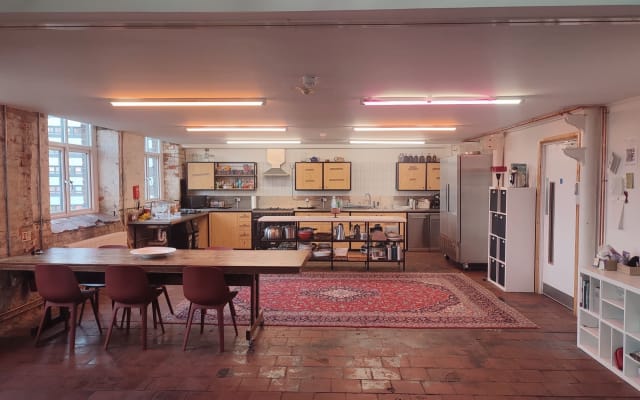 8 Double Bedroom Penthouse Apartment