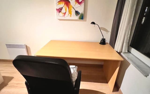 Precioso apartamento con terraza en el Barrio Europeo.