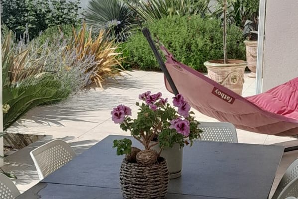 alugar um quarto naturista perto de Narbonne e das praias