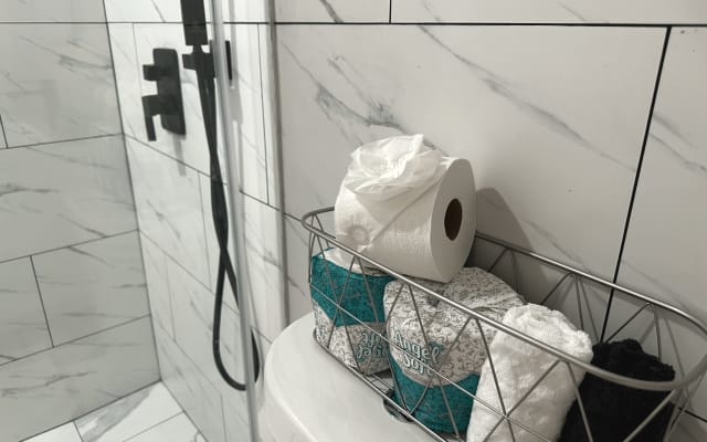 Spazioso appartamento con 1 camera da letto appena rinnovato con palestra - Foto 12