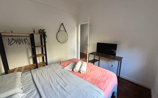 Quarto privativo em Ipanema a 2 quadras da praia - Foto 11