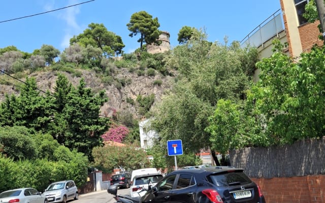 Raum mit Projektor, Schwimmbad, Parkplatz, Terrasse/Garten/Grill. - Foto 10