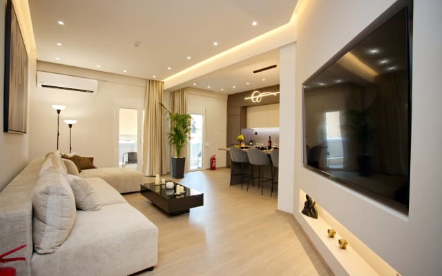 Elegante, confortável e apartamento no coração de Atenas
