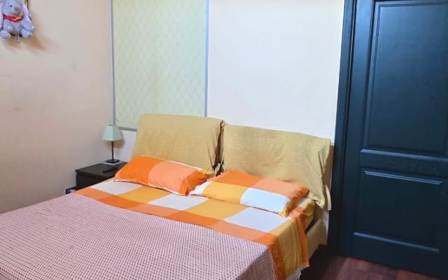bright room with private bathroom in the room