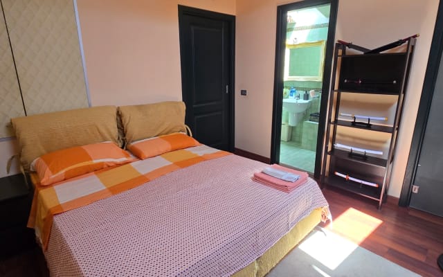 bright room with private bathroom in the room