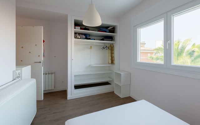Cozy corner with trundle bed in Las Rosas