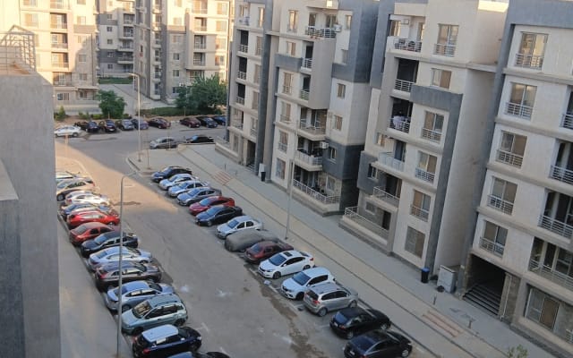 Beautiful apartment in the city of cairo. safe and calm area for visit