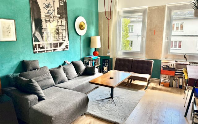 Schönes 2-Zimmer-Apartment neben dem ehemaligen Flughafen Tempelhof...