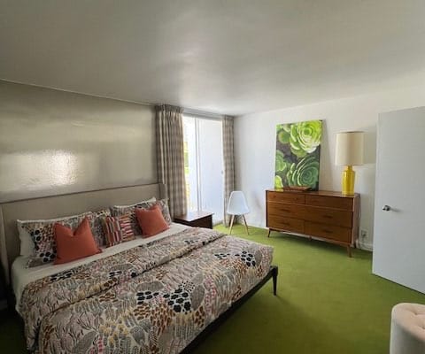 ICONIC! Elegant, quiet area. 5mins to clubs, restaurants - Picture 21