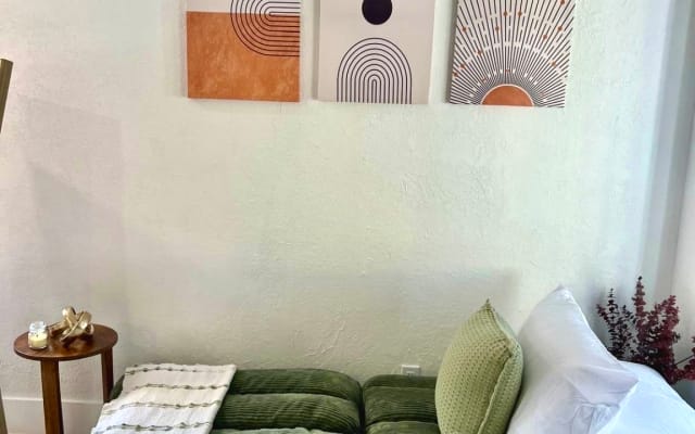 Beautiful home just minutes away from Wilton Manors - Picture 16