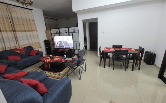 Beautiful bedroom space in Dubai Silicone Oasis