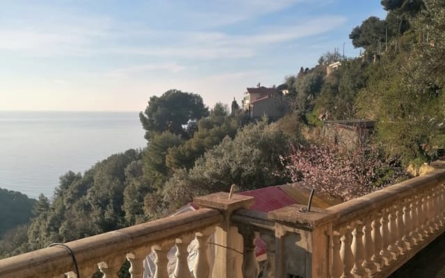 Apartamento com vista para o mar entre o Mónaco e Menton