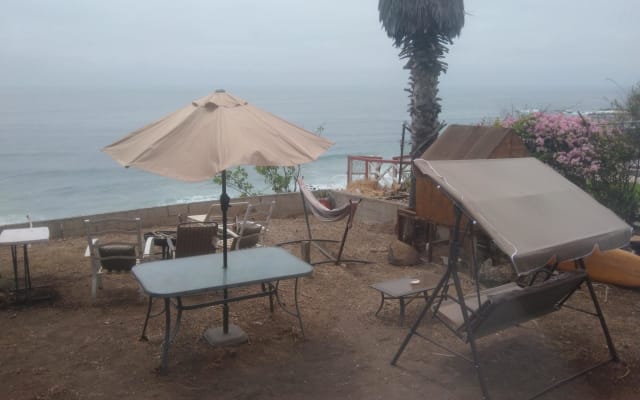 Geräumige Unterkunft direkt am Meer