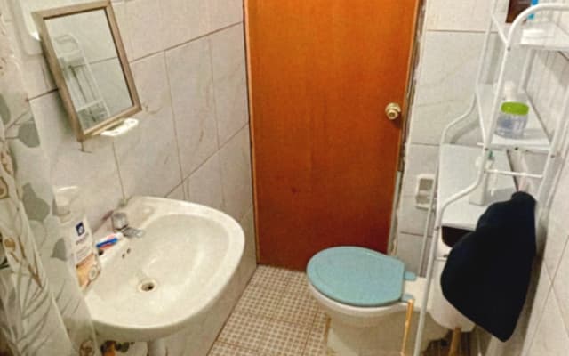 Shared bedroom accommodation linen optional
 - Picture 12