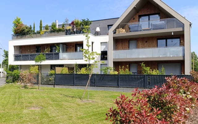 Zimmer Badezimmer und Jacuzzi im Freien 5km Stadtzentrum Strasbourg