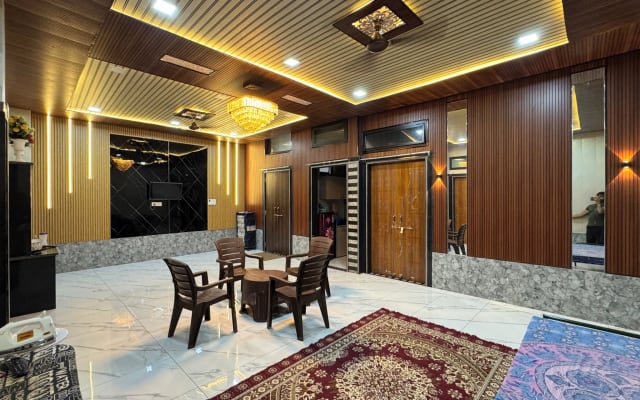 3BHk/ fully furnished/ apartment/ home/ Jaipur Centre/ Jal mahal/ home