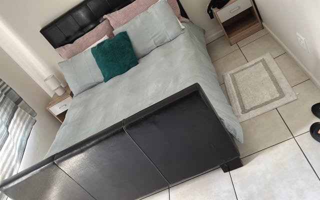Bonito apartamento de lujo en una urbanización segura.