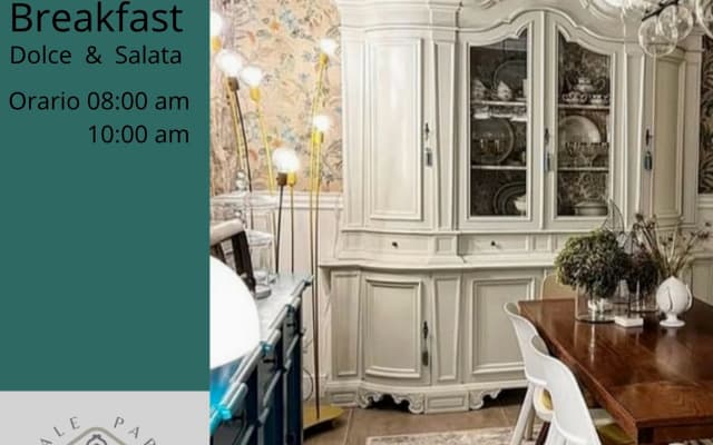 Double room with private bathroom and rich breakfast buffet