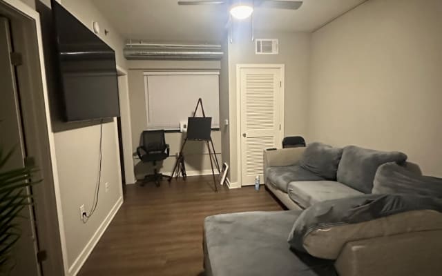 Production Pad ATL-Cozy, local, clean 1 bedroom ******** THH