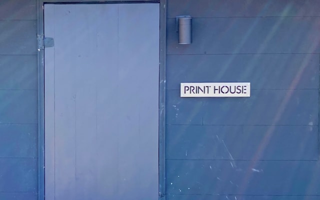 The print house is an opportunity to stay in an art gallery.