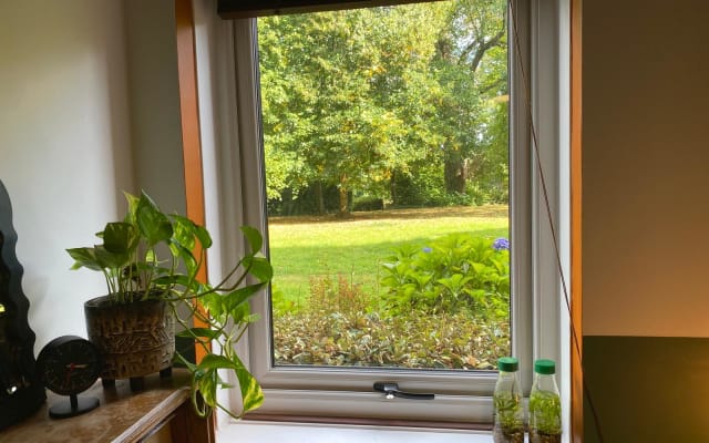 Cosy park view apartment near Cardiff city centre