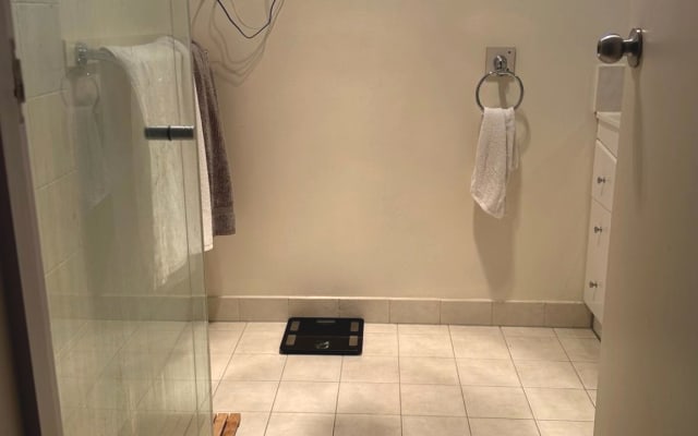 Unique house near Richmond Station - Picture 13